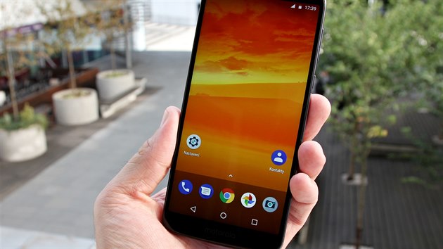 Motorola Moto E5 Plus Motorola Moto E5 Plus