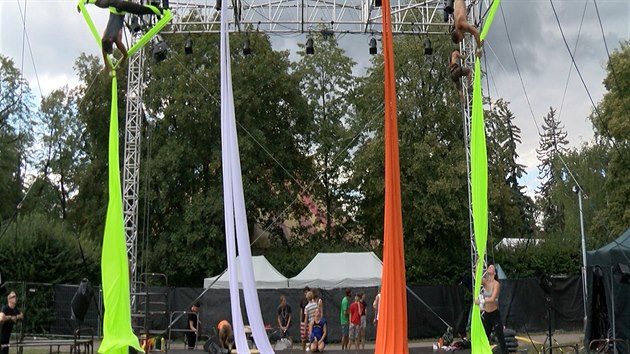 Zkouška zahájení 15. ročníku festivalu Letní Letná Zkouška zahájení 15. ročníku festivalu Letní Letná