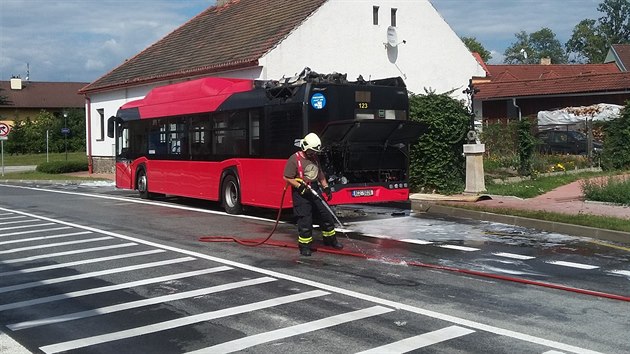 V Hrdjovicch u eskch Budjovic hoel autobus MHD.