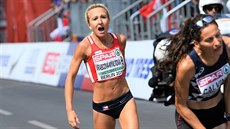 ASTNÁ. Eva Vrabcová-Nývltová v cíli maratonu na ME v Berlín.