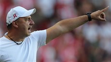Trenér Slavie Jindřich Trpišovský během utkání s Jabloncem Trenér Slavie Jindřich Trpišovský během utkání s Jabloncem