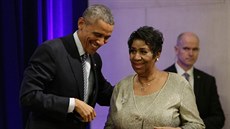 Zpvaka Aretha Franklinová s Barackem Obamou