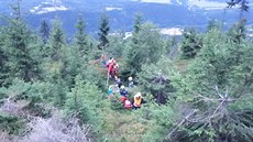 Nehoda paraglidu nad Janskými Lázněmi v Krkonoších (13.8.2018). Nehoda paraglidu nad Janskými Lázněmi v Krkonoších (13.8.2018).