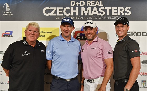 Zleva John Daly, Pádraig Harrington, Lee Westwood a Danny Willett na tiskové...