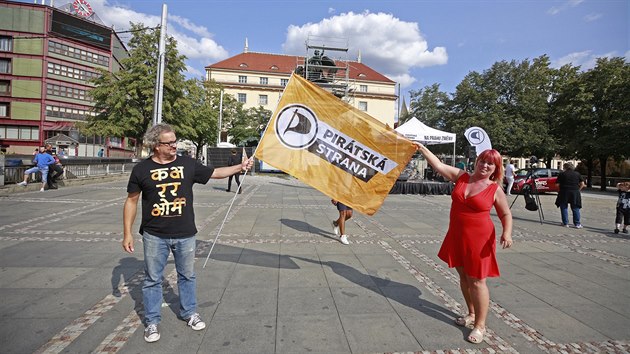 Pirti svolali na nedli 26. 8. demonstraci proti nkterm ustanovenm evropsk smrnice o autorskm prvu.