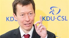 Hayato Okamura kandiduje na éfa praské KDU-SL.