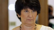 Bývalá starostka Terezína na Hodonínsku byla odsouzená za zpronevěru, teď dělá... Bývalá starostka Terezína na Hodonínsku byla odsouzená za zpronevěru, teď dělá...
