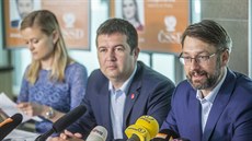 ČSSD zahájila volební kampaň pro komunální volby v Praze. Na snímku radní Irena... ČSSD zahájila volební kampaň pro komunální volby v Praze. Na snímku radní Irena...