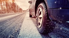 Přezouvání na zimní pneumatiky – řešíte, co s těmi ojetými? Přezouvání na zimní pneumatiky – řešíte, co s těmi ojetými?