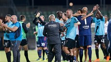Takto se fotbalisté Dudelange radovali po postupu přes Legii Varšava, budou mít... Takto se fotbalisté Dudelange radovali po postupu přes Legii Varšava, budou mít...