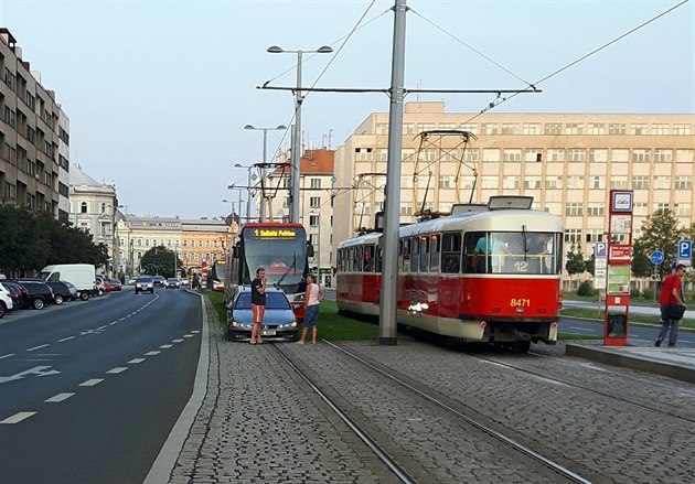 Kuriózní nehoda na Letné