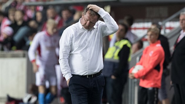 Trenér Plzně Pavel Vrba není spokojený. Trenér Plzně Pavel Vrba není spokojený.