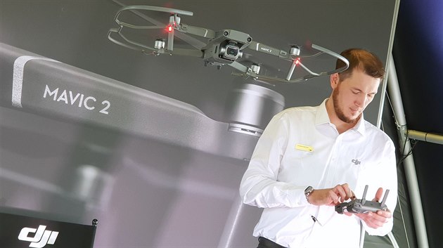 DJI Mavic 2 DJI Mavic 2