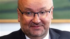 Josef Vojáček se ujal 3. září 2018 v Hradci Králové funkce generálního ředitele... Josef Vojáček se ujal 3. září 2018 v Hradci Králové funkce generálního ředitele...