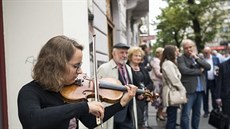 Během prologu k festivalu Dvořákova Praha zazněla Dvořákova hudba i na ulici. Během prologu k festivalu Dvořákova Praha zazněla Dvořákova hudba i na ulici.