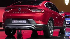 Kupé SUV Renault Arkana při premiéře na autosalonu v Moskvě Kupé SUV Renault Arkana při premiéře na autosalonu v Moskvě