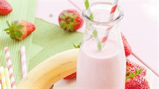 Jogurtové smoothie s ovocem Jogurtové smoothie s ovocem