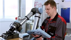 Kolaborativní robot Kolaborativní robot