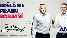 Petr Stuchlík (uprosted) ve volebním tábu hnutí ANO pi vyhlaování výsledku komunálních voleb v Praze (7.10.2018)