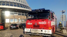 Pod Ještědem opět hoří lesní porost. Na místo vyjeli hasiči (5. 9. 2018) Pod Ještědem opět hoří lesní porost. Na místo vyjeli hasiči (5. 9. 2018)