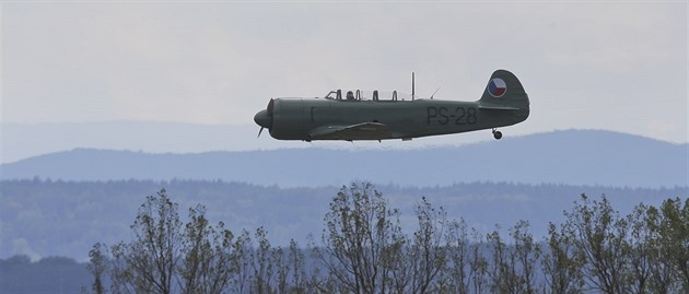 Letecký den v Líních. Ukázka cviného letounu Let C-11. (8. 9. 2018)