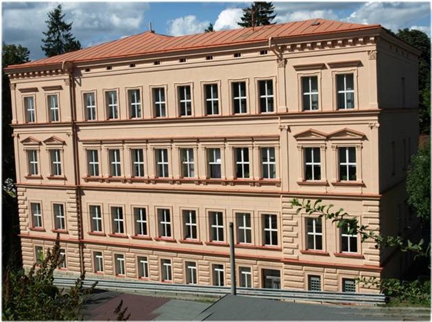 Budova Základní umlecké koly ve Vsetín.