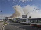 Por ubytovny v plzesk Borsk ulici vypukl ped osmou hodinou. Zranilo se...