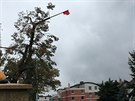 Červené trenky vstaly z mrtvých a vlají nad Újezdem. Červené trenky vstaly z mrtvých a vlají nad Újezdem.