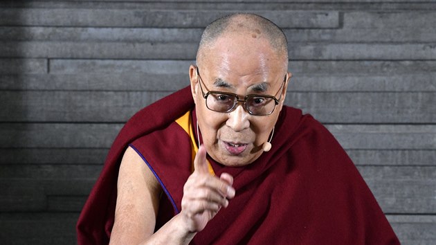 Dalajlma vystoupil na tiskov konferenci ve vdskm Malm. (12. z 2018)