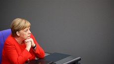Německá kancléřka Angela Merkelová v německém Spolkovém sněmu (12. září 2018) Německá kancléřka Angela Merkelová v německém Spolkovém sněmu (12. září 2018)
