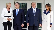 Prezidenti USA a Polska s manelkami po setkání v Bílém dom (18. záí 2018)
