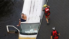 Severní a Jižní Karolínu zasáhla tropická bouře Florence (17. září 2018) Severní a Jižní Karolínu zasáhla tropická bouře Florence (17. září 2018)