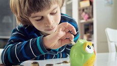 Dáváte školákům kapesné? Odbornice radí, jak na to Dáváte školákům kapesné? Odbornice radí, jak na to