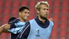 Český záložník Jaroslav Plašil z Bordeaux na tréninku před zápasem Evropské... Český záložník Jaroslav Plašil z Bordeaux na tréninku před zápasem Evropské...