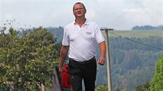 Starosta Hrčavy na Frýdecko-Místecku má nakročeno za hranice. Kandiduje ve... Starosta Hrčavy na Frýdecko-Místecku má nakročeno za hranice. Kandiduje ve...