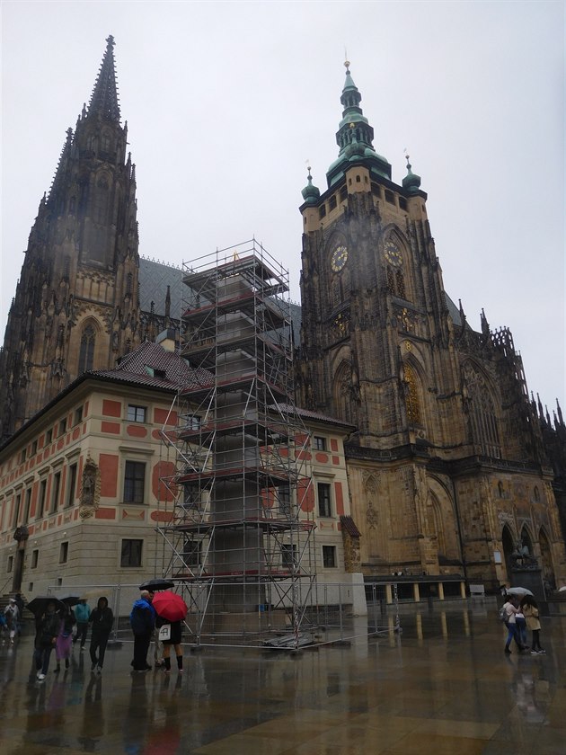 Obelisk na Praském hrad