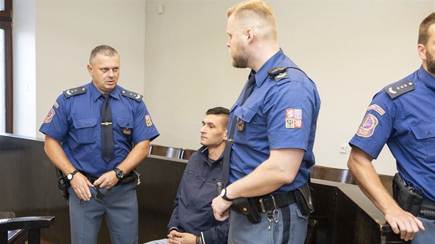 Radim Žondra, který čelí obvinění z útoku na tenistku Petru Kvitovou, byl... Radim Žondra, který čelí obvinění z útoku na tenistku Petru Kvitovou, byl...