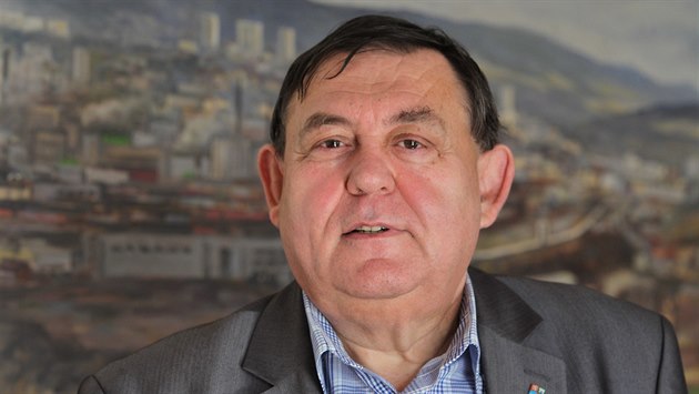 Pavel Vodseďálek je jedničkou komunistické strany v Ústí nad Labem. Pavel Vodseďálek je jedničkou komunistické strany v Ústí nad Labem.