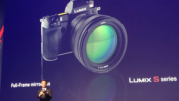 Panasonic představil své prvni full frame bezzrcadlovky řady Lumix S. Panasonic představil své prvni full frame bezzrcadlovky řady Lumix S.