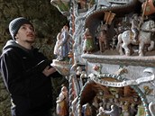 Filip Prekop, archeolog Národního památkového ústavu v Lokti, zkoumá takzvaná... Filip Prekop, archeolog Národního památkového ústavu v Lokti, zkoumá takzvaná...