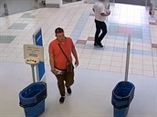Muž obral prodavače o pět tisíc. Hledá ho policie Muž obral prodavače o pět tisíc. Hledá ho policie
