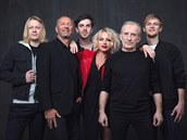 Čechomor v sestavě roku 2018. Karel Holas je druhý zleva.