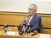 Prezident Miloš Zeman zahájil v pondělí 24. září svou už šestou návštěvu... Prezident Miloš Zeman zahájil v pondělí 24. září svou už šestou návštěvu...