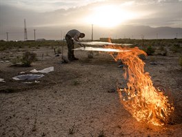 et vojci pi kurzu peit v afghnsk pouti