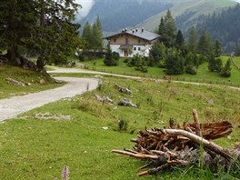 Bavorsko-tyrolsk hranice pod horskou chatou Priener Htte
