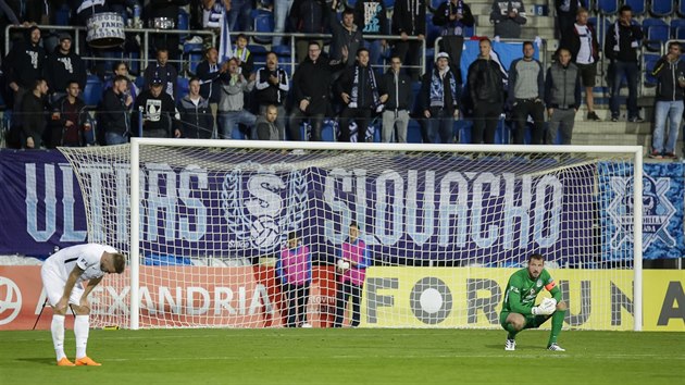 Zklamaní hráči Slovácka Stanislav Hofmann (vlevo) a Michal Daněk.