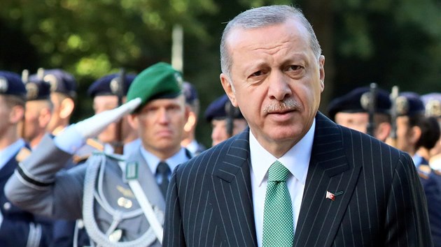 Tureck prezident Recep Tayyip Erdogan na sttn nvtv Nmecka. (28. z 2018)