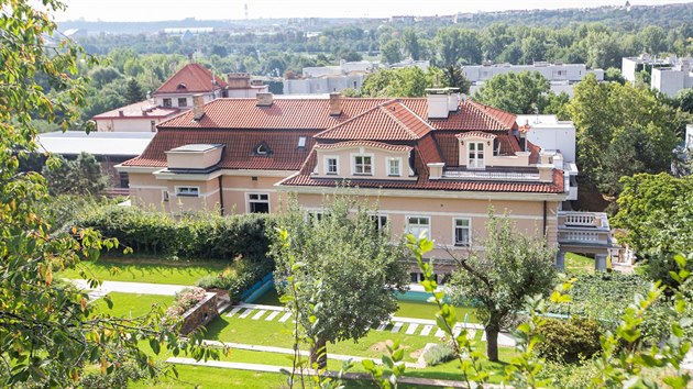 Rezidence velvyslance v ulici Nad Kazankou v Troji (21. 8. 2018)