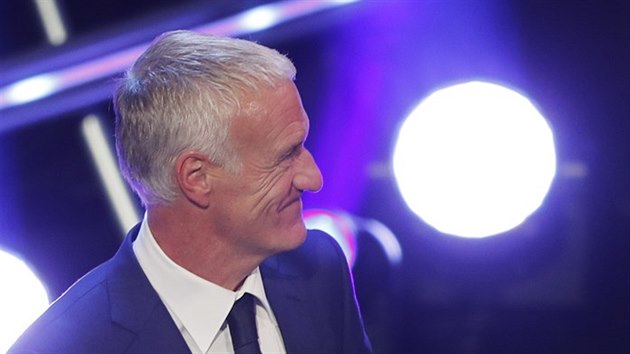 Nejlepm fotbalovm trenrem za sezonu 2017/18 byl v anket FIFA zvolen kou mistr svta Francouz Didier Deschamps.