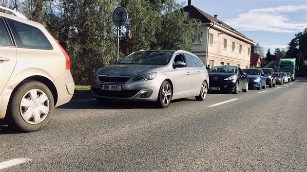 Nespokojen lid zablokovali dopravu v Malm Po u Nchoda (26.9.2018).